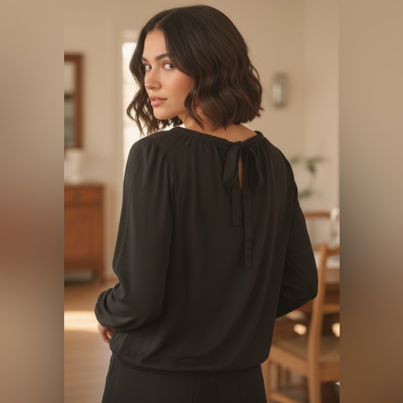 Dolce & Gabbana Tops - Dolce & Gabbana Authentic Stylish Black Bow-Back Top Size 40